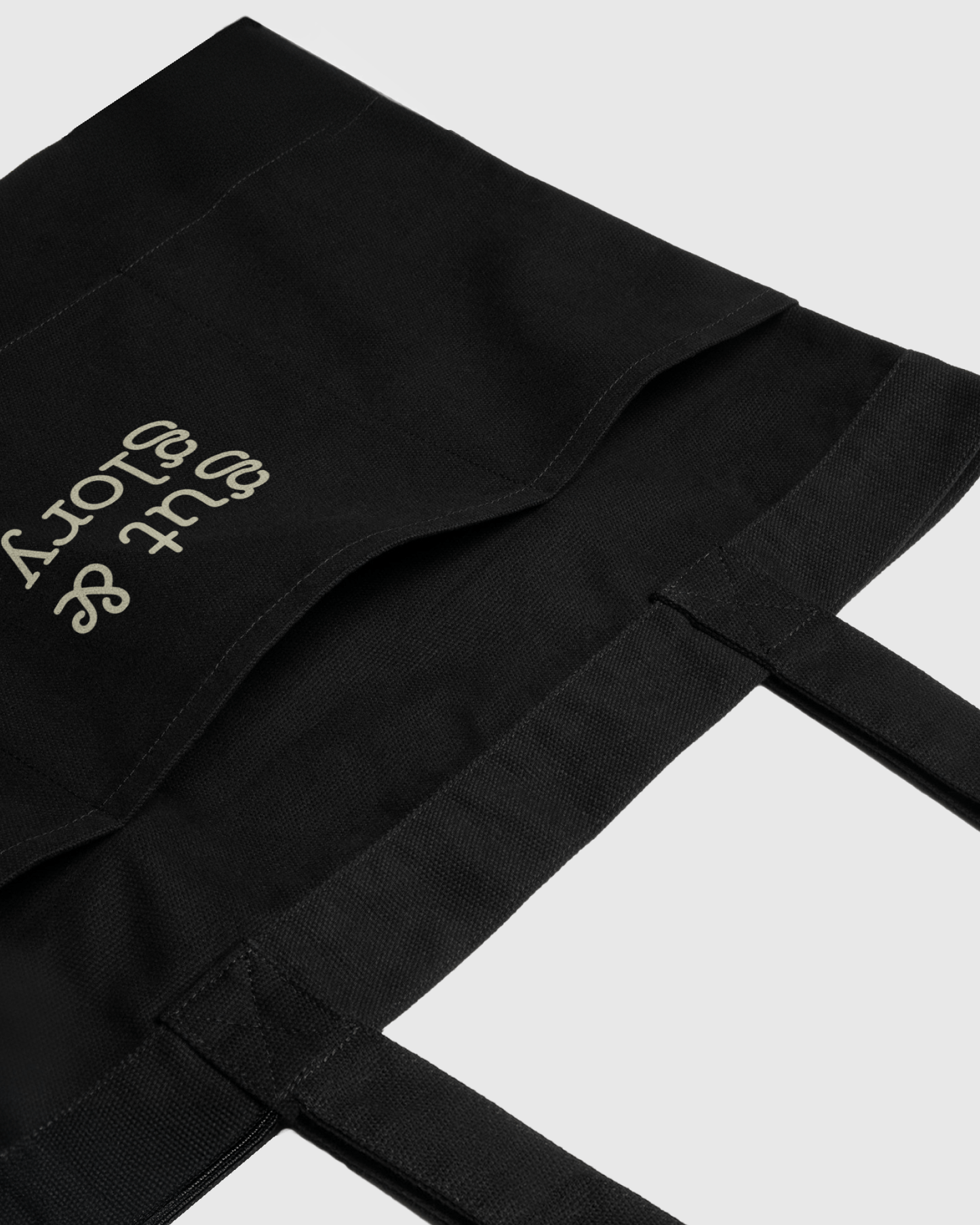 G&G Pocket Tote Bag